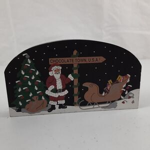 The Cats Meow 1995 Hershey's Santa Clause Chocolate Town USA Winter Scene **RARE